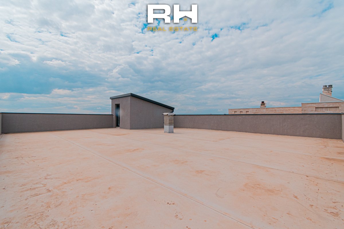Haus 390m² zu verkauf in lagjen qëndresa, Çagllavicë
