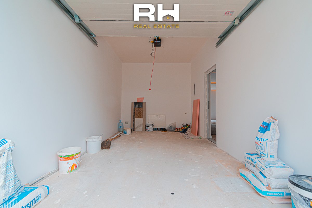 Haus 390m² zu verkauf in lagjen qëndresa, Çagllavicë