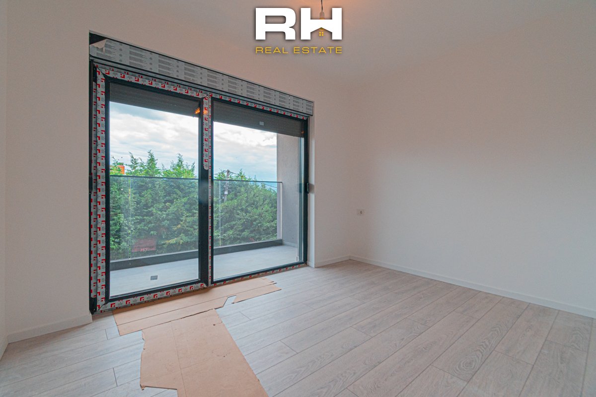 Haus 390m² zu verkauf in lagjen qëndresa, Çagllavicë