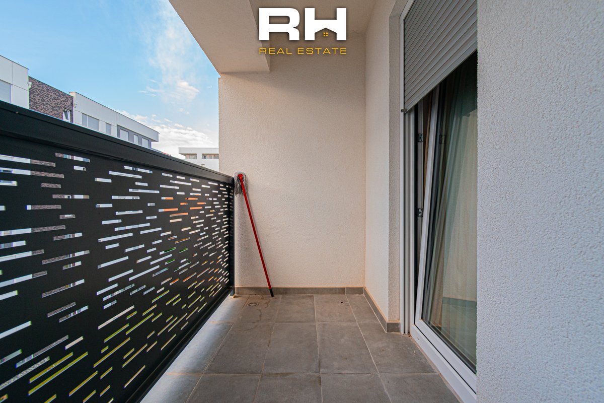 Appartement de 90m² à louer à Mati 1