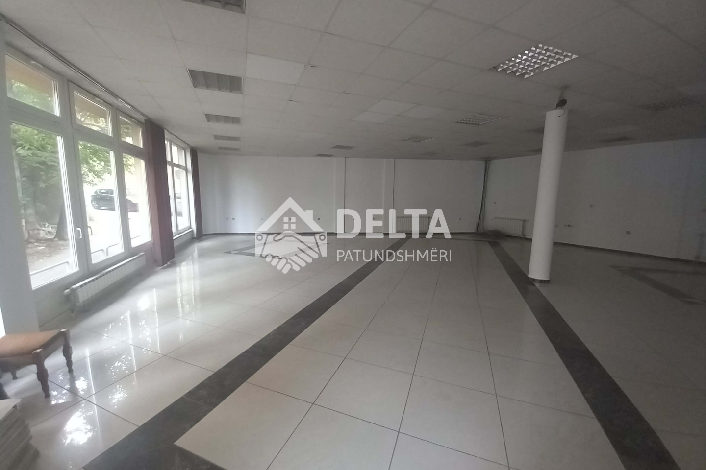 Objekt me qira në qendër