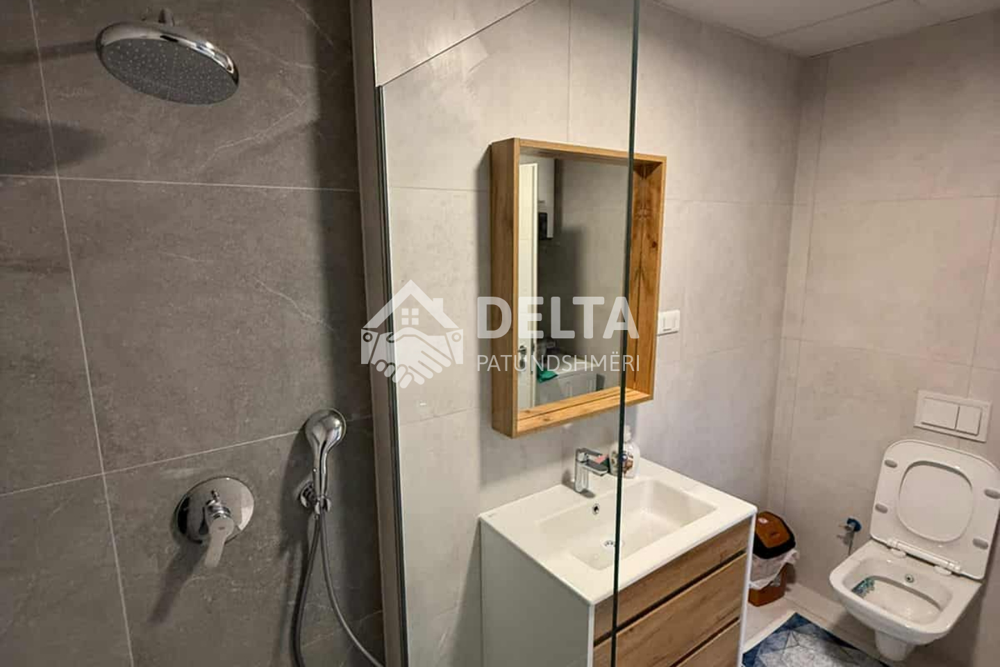 Appartement à louer sur la rue c