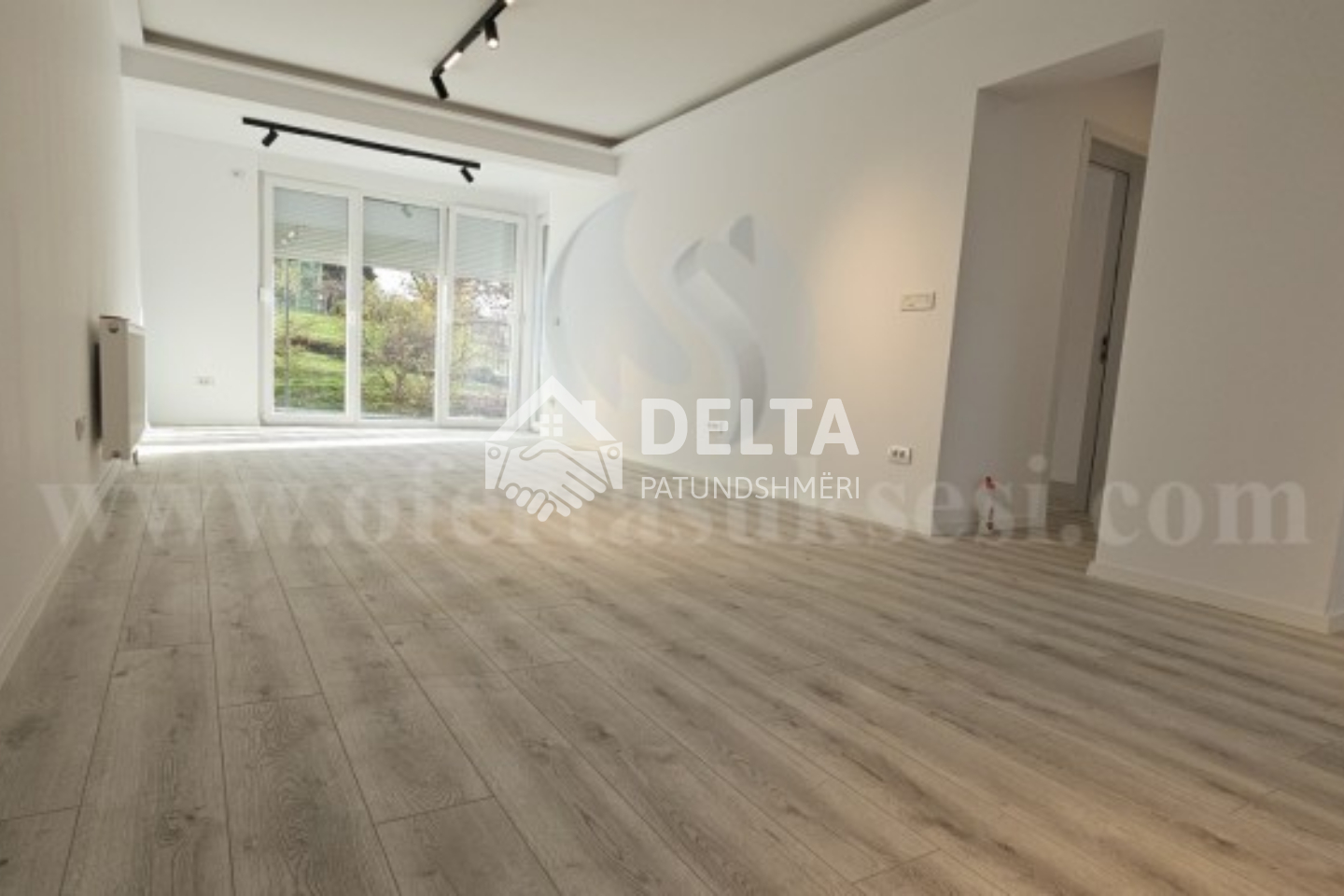 Appartement à louer à ulpianë