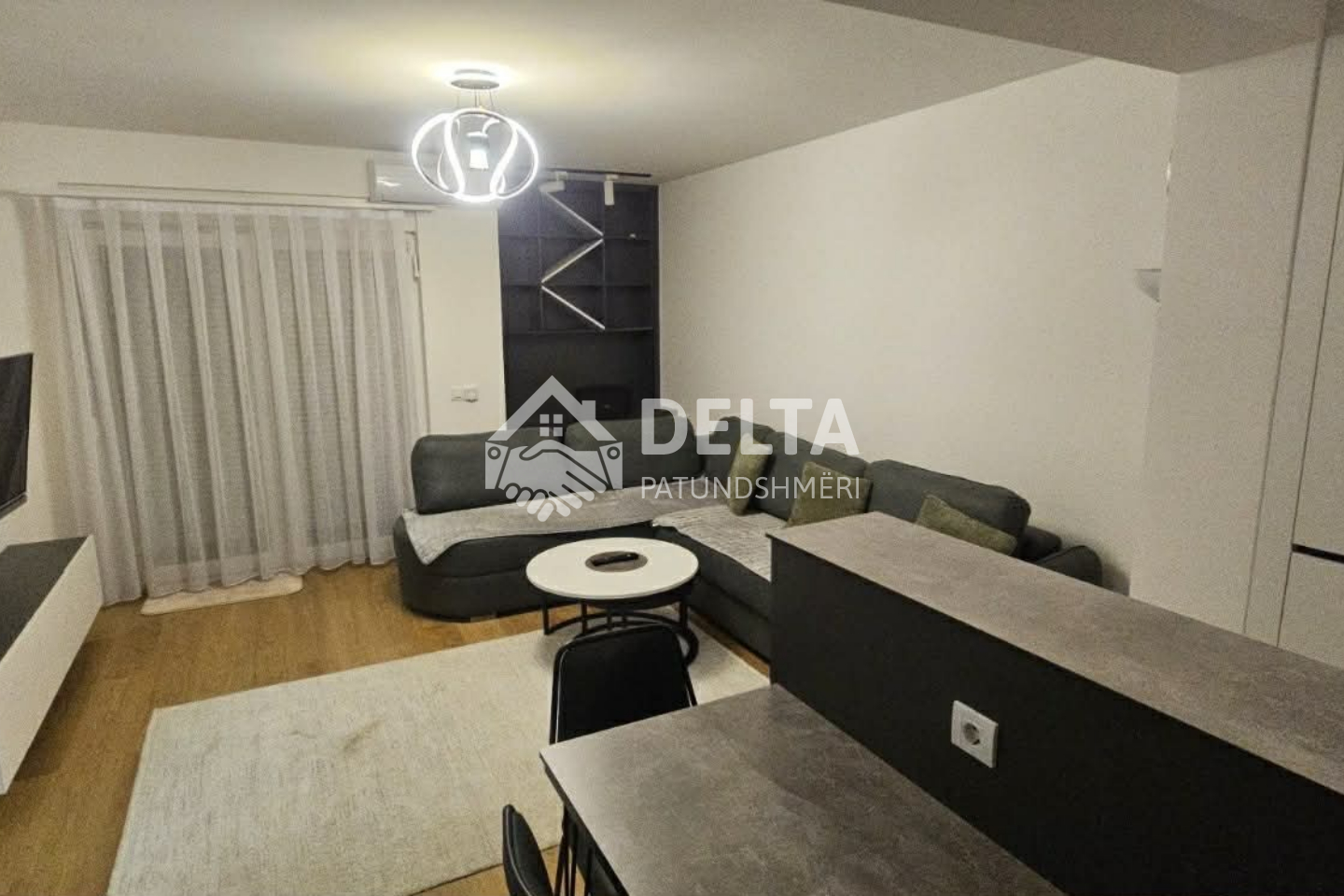 Appartement à louer sur la rue b