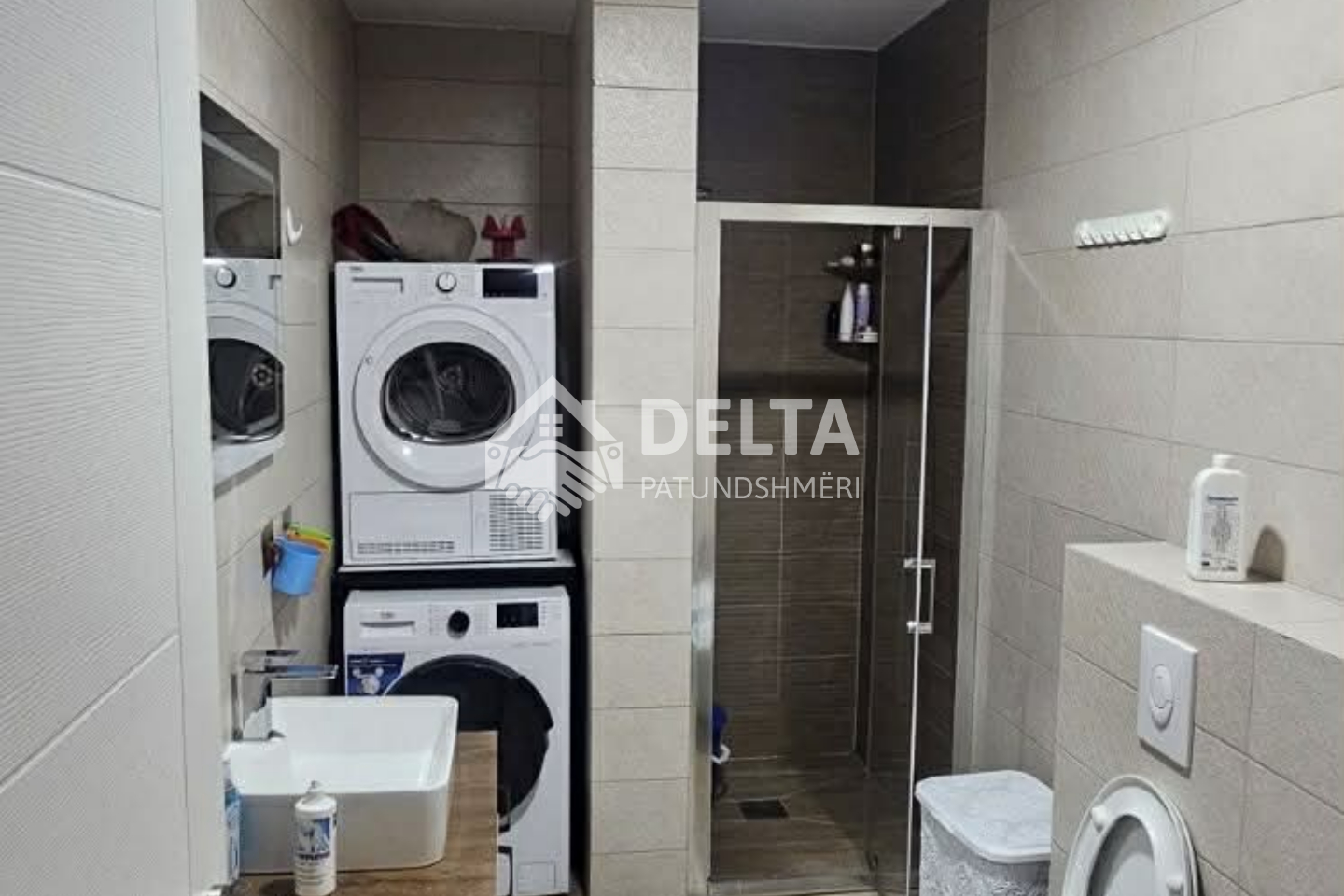 Appartement à louer sur la rue b