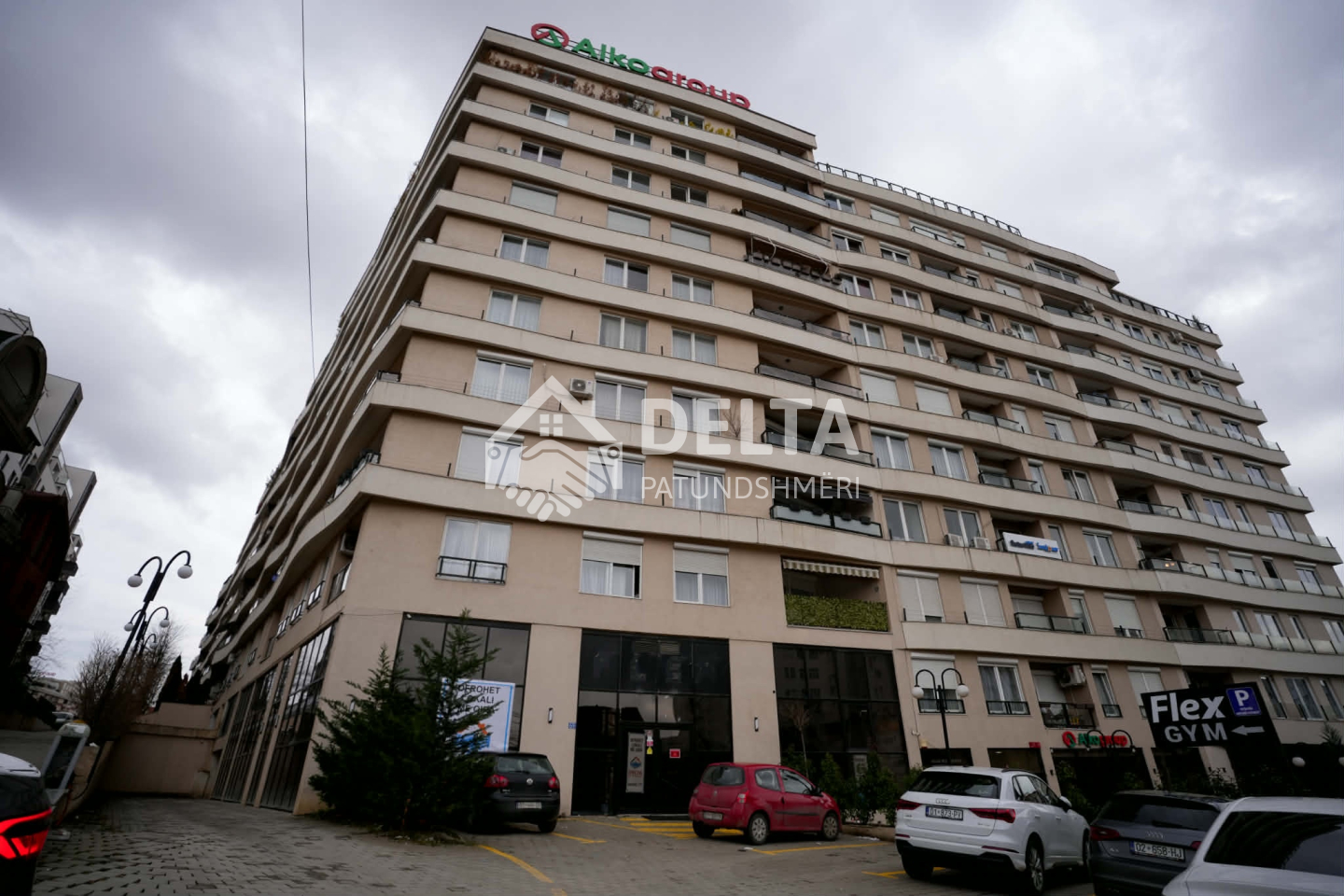 Locale commerciale in affitto in via c