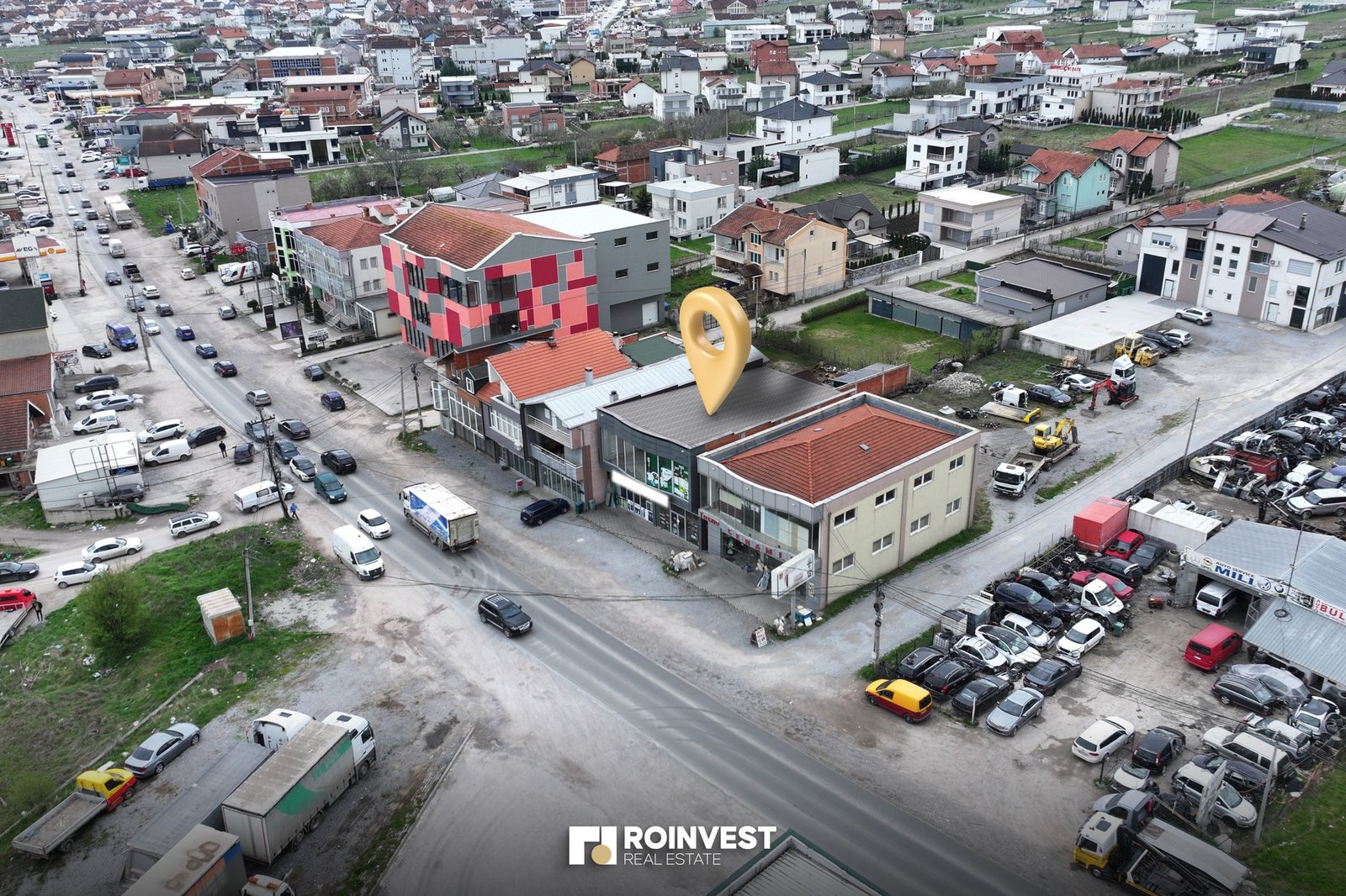 For sale: 440m² property built on a 4.9 ari parcel!