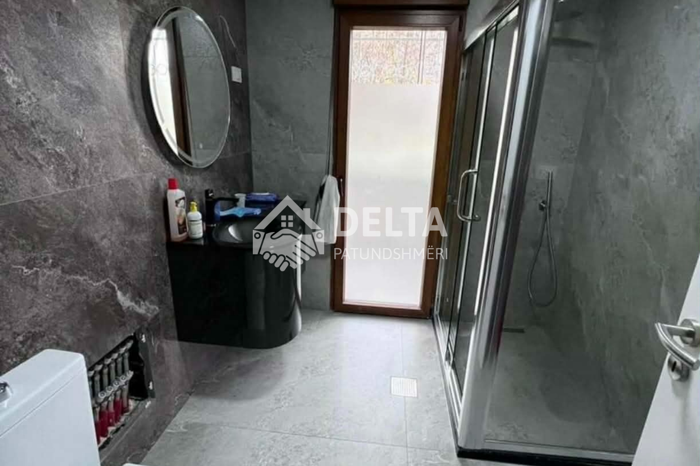 Espaço comercial para alugar em dardani