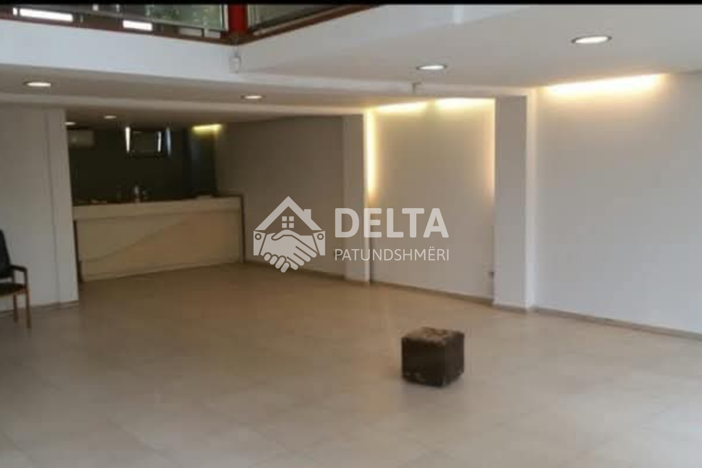Local comercial en alquiler en Bregu i Diellit