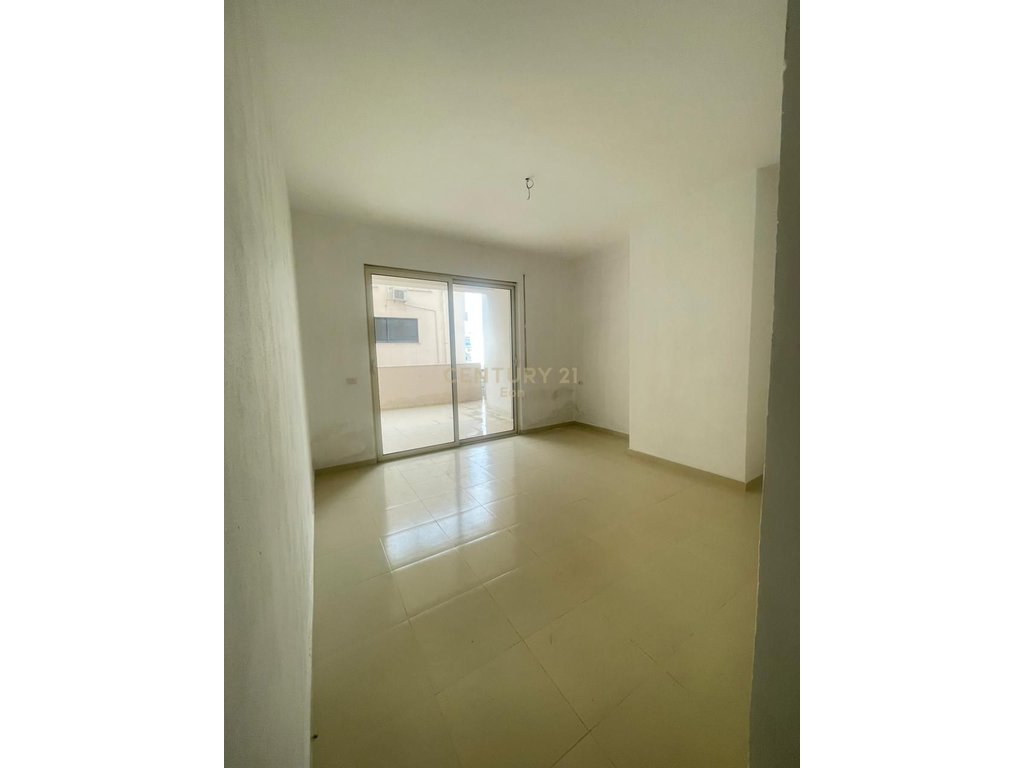 Apartament 2+2 në shitje në ish-urt, Durrës - 133,000€ | 140 m² (4)