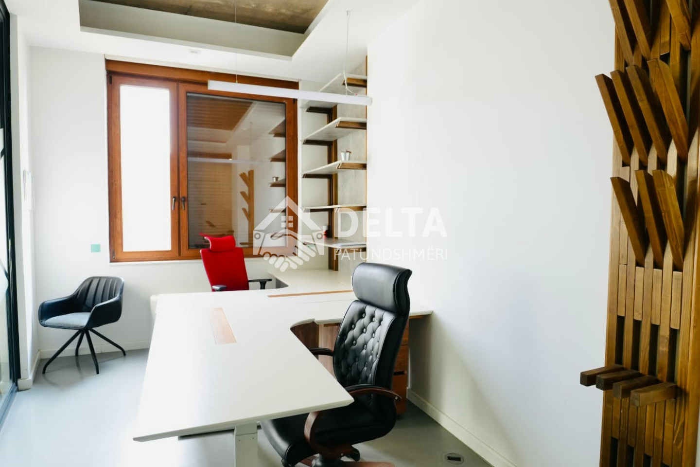 Office for rent in Lakrishtë