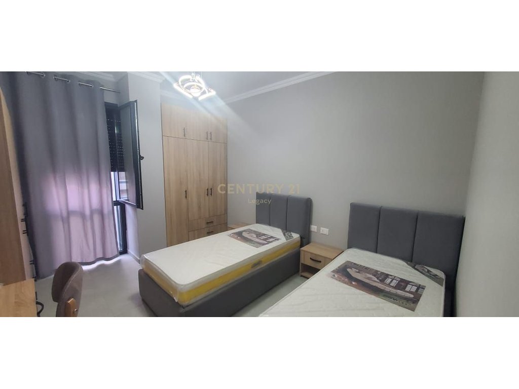 Apartamento de lujo 2+1+2 en alquiler con estacionamiento – Cerca del hotel “Radisson”