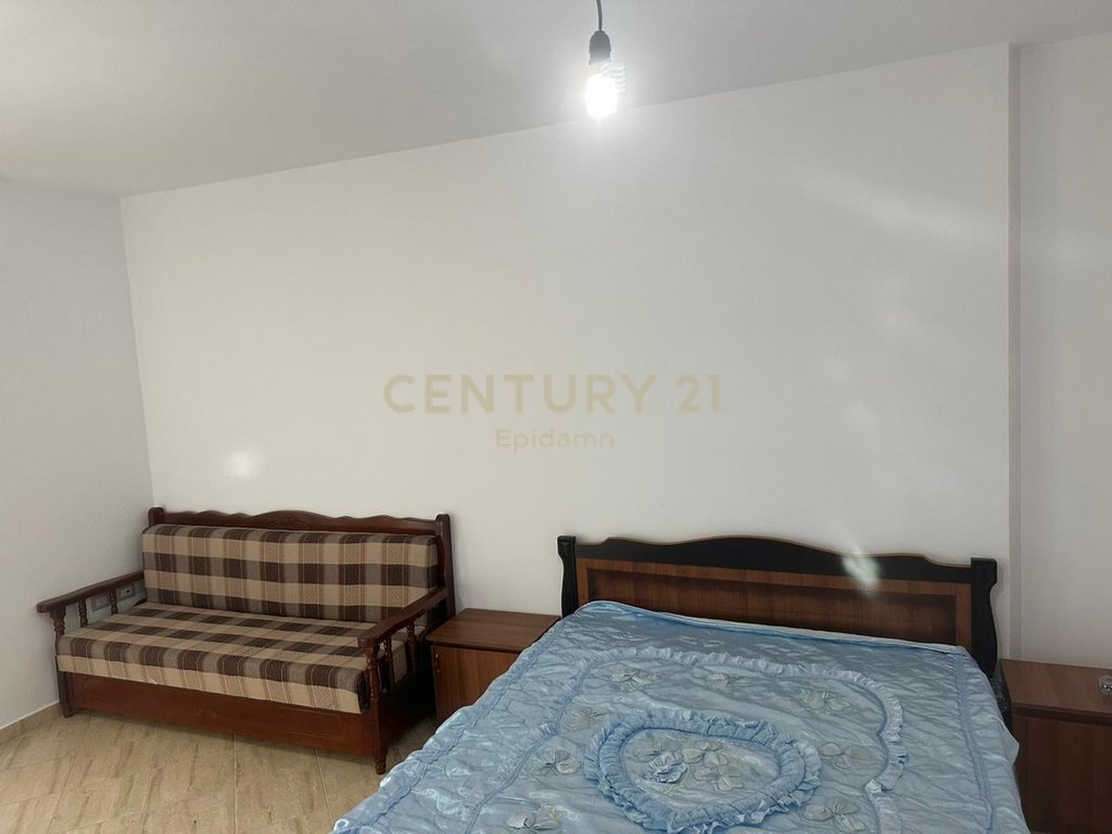 Appartamento 1+1 + monolocale in vendita a Mali i Robit, Durrës - 132000€ | 121 m²
