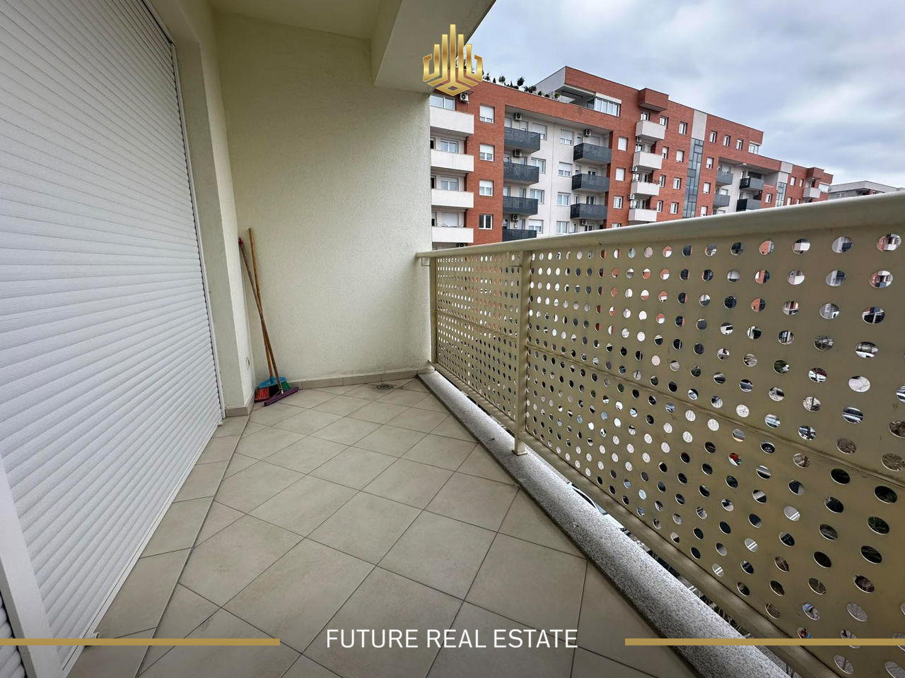 Appartement à louer / 90 mètres carrés