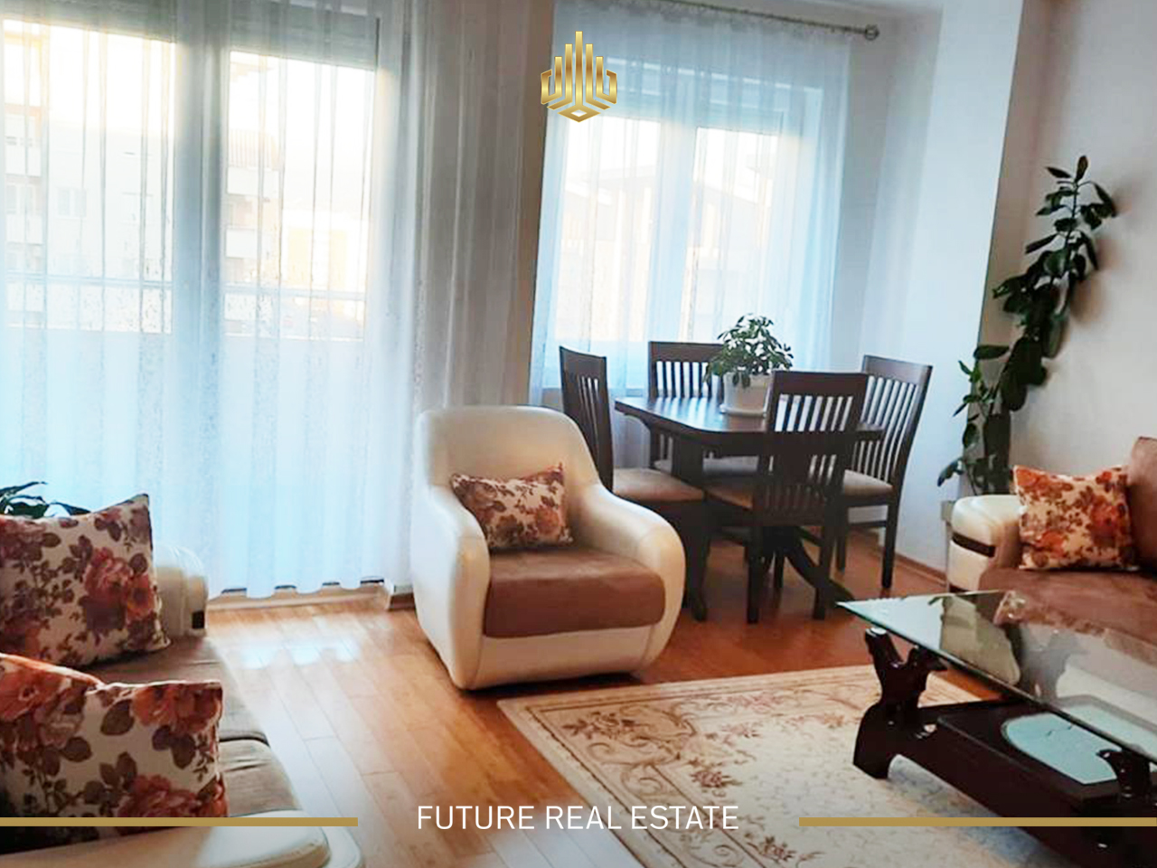 Appartement en vente / 56 mètres carrés (2)