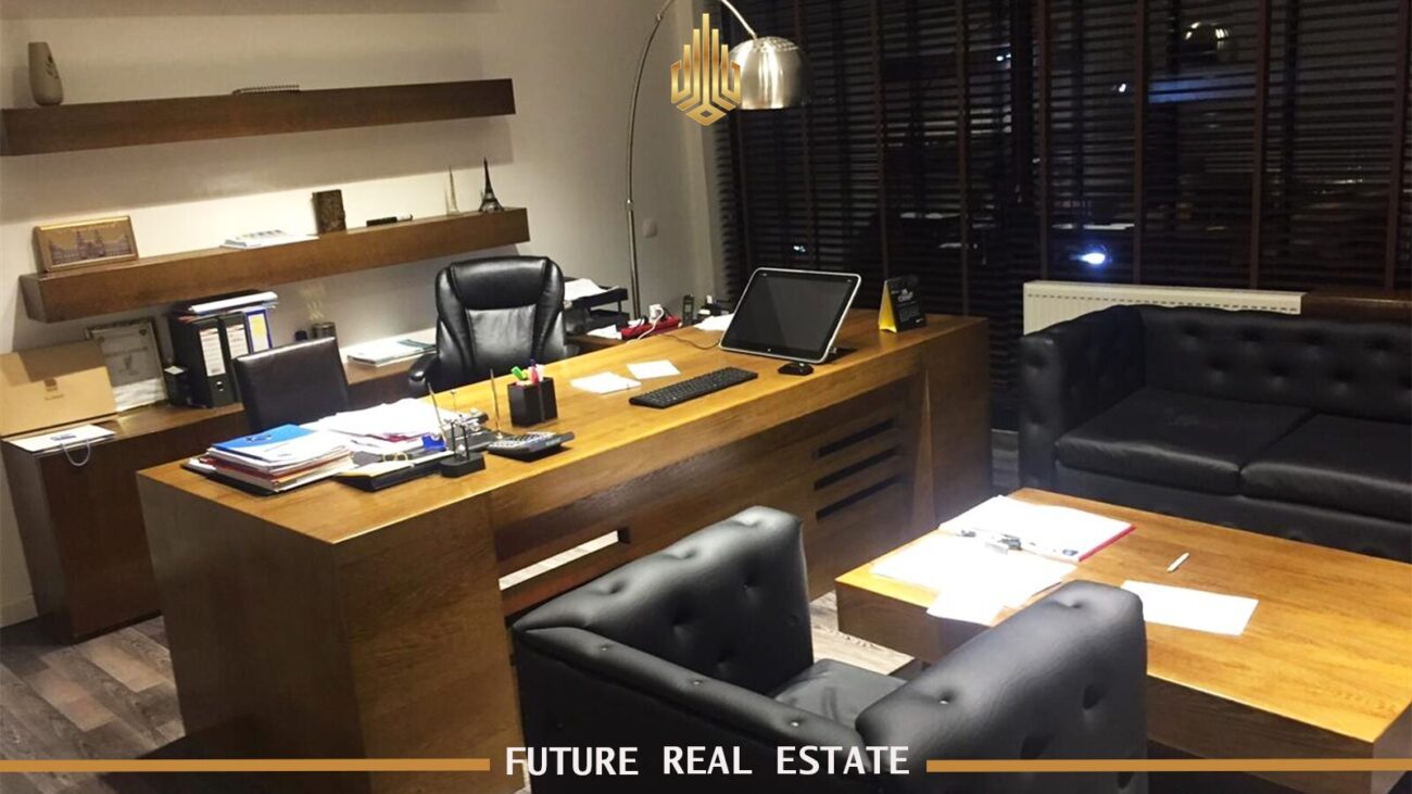 Local à vendre – 5 unités de bureau – Sur rr.Muharrem fejza.