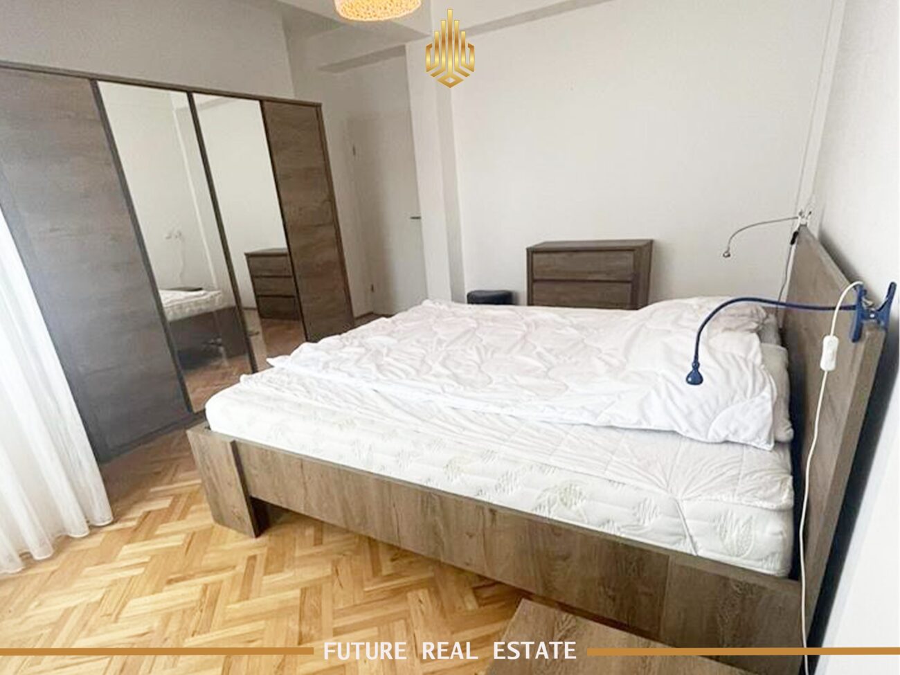 Apartamento en alquiler – 1 habitación – Barrio muhaxherëve – Frente al colegio fama