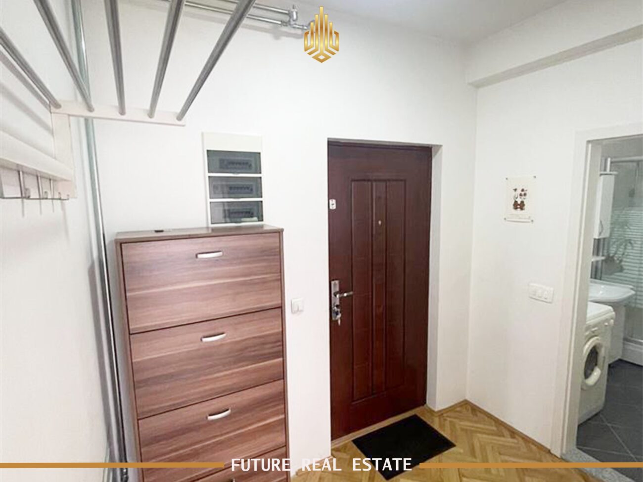 Apartamento en alquiler – 1 habitación – Barrio muhaxherëve – Frente al colegio fama