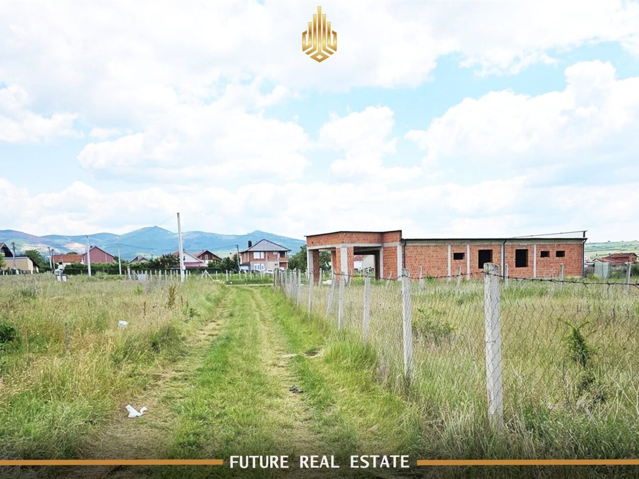 Offered for #sale land (plot) with an area of 5.25 ares. The land is located in hajvali, Ulpiana new neighborhood. (5)