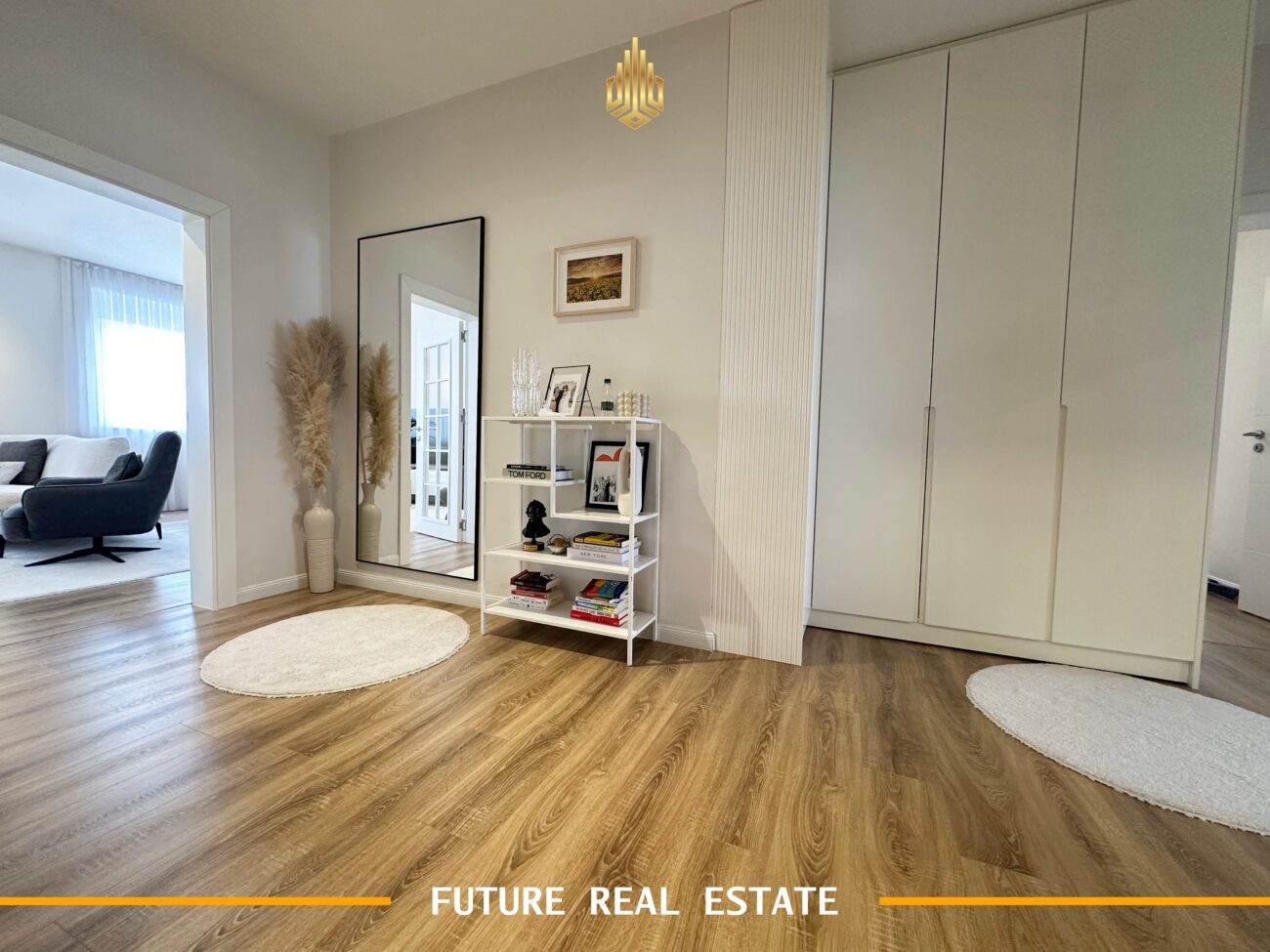 Penthouse me qera- 3 dhoma gjumi te rruga b-Prishtinë!