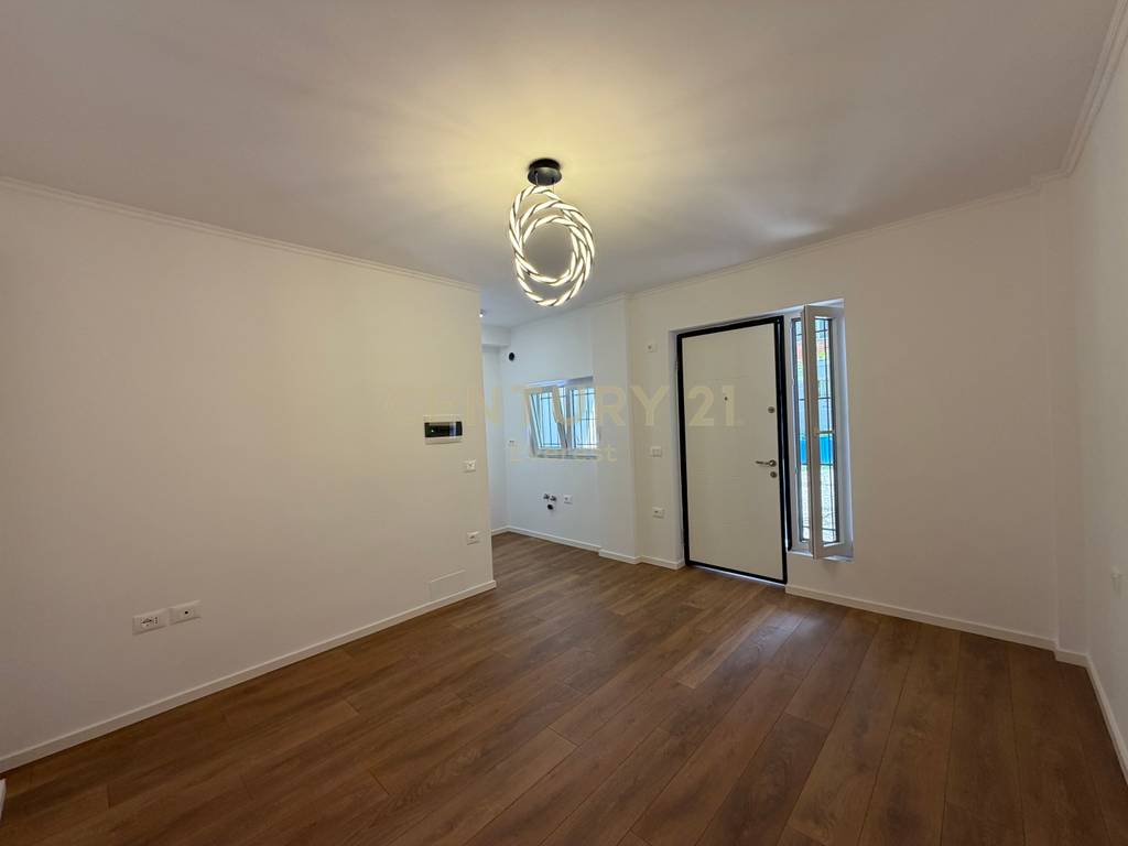 Vasil shanto, 3+1+2 wohnung zu verkaufen!