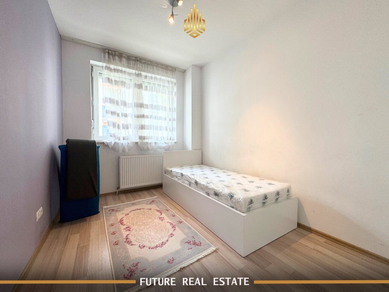 Appartement en vente – 3 chambres – Fushë Kosovë – Rr. Shefki kuleta – Immeuble model slovenia