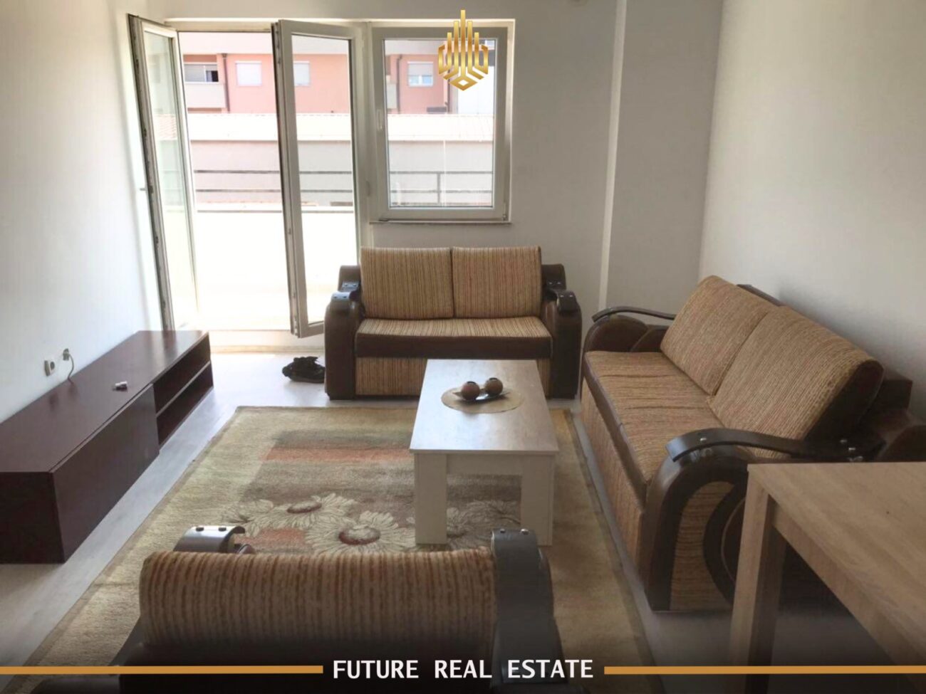 Apartamento para aluguel – 2 quartos – Fushë Kosovë – Rua Dardania