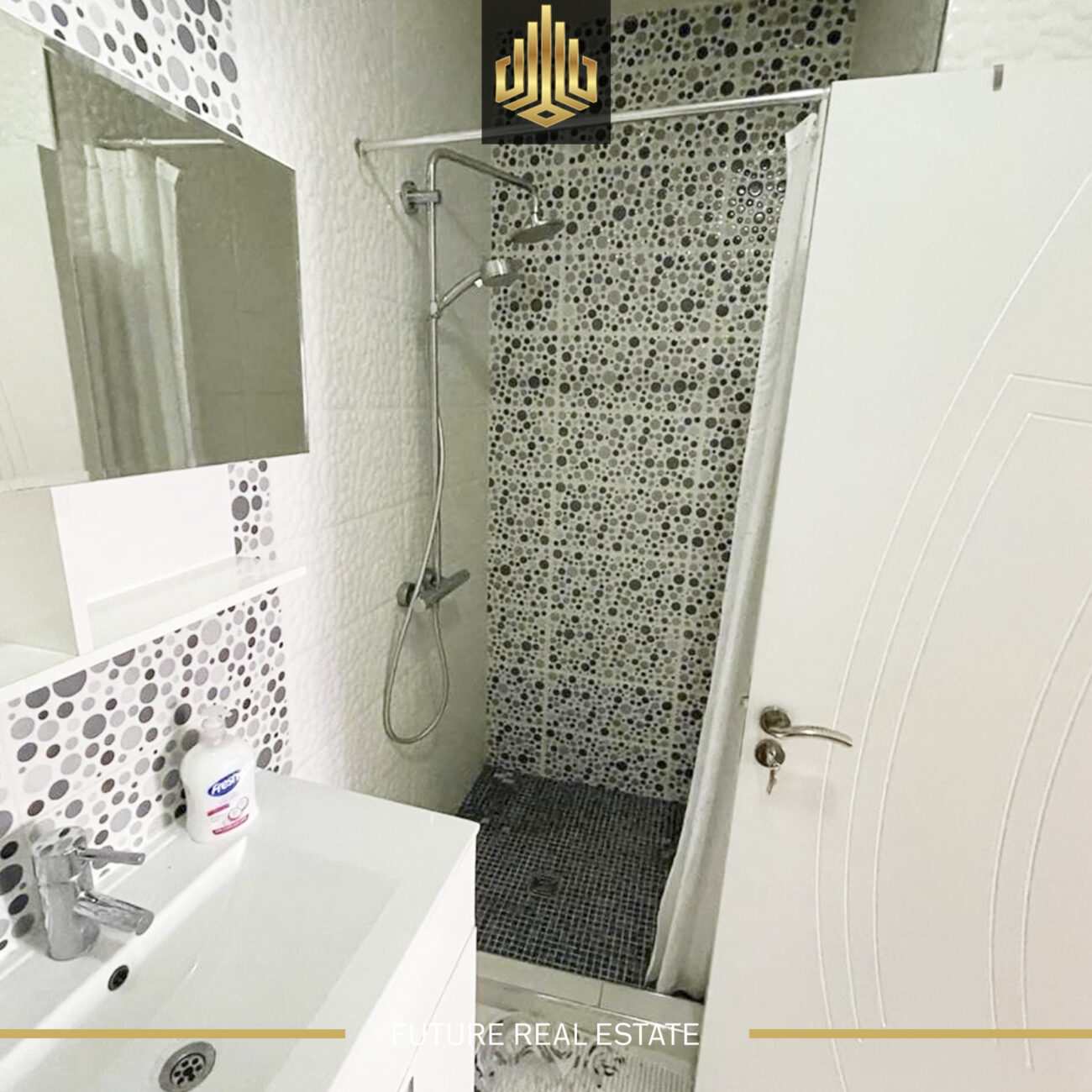 Apartment for rent/74 square meters