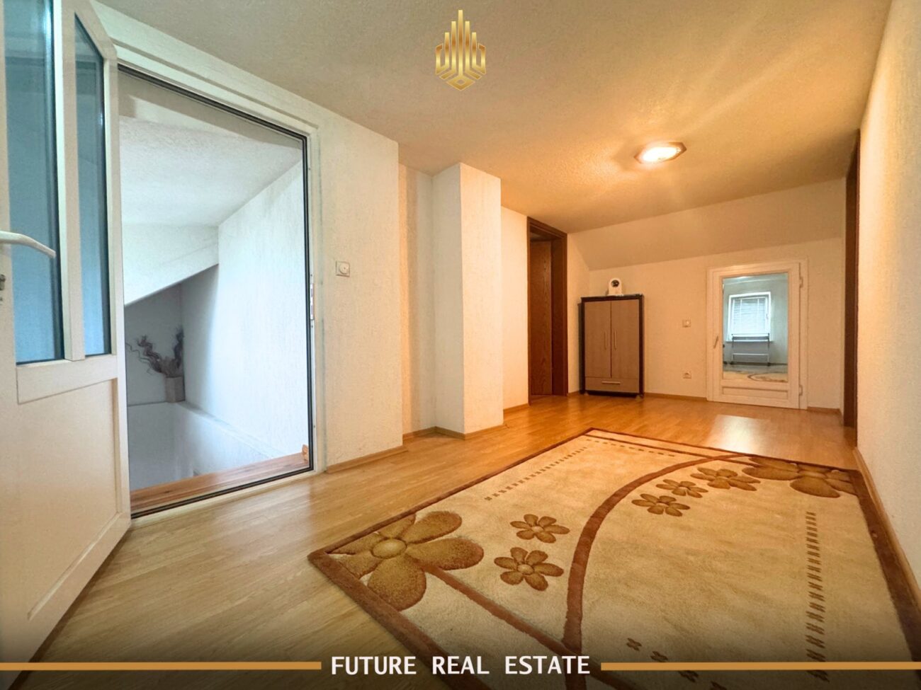 Casa in vendita – 6 camere da letto – Fushë Kosovë – Via tahir zemaj