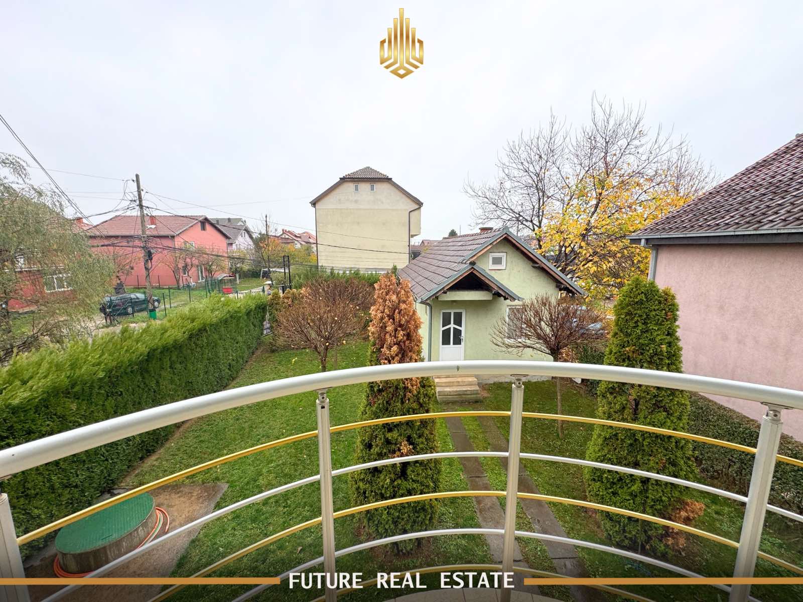 Casa in vendita – 6 camere da letto – Fushë Kosovë – Via tahir zemaj