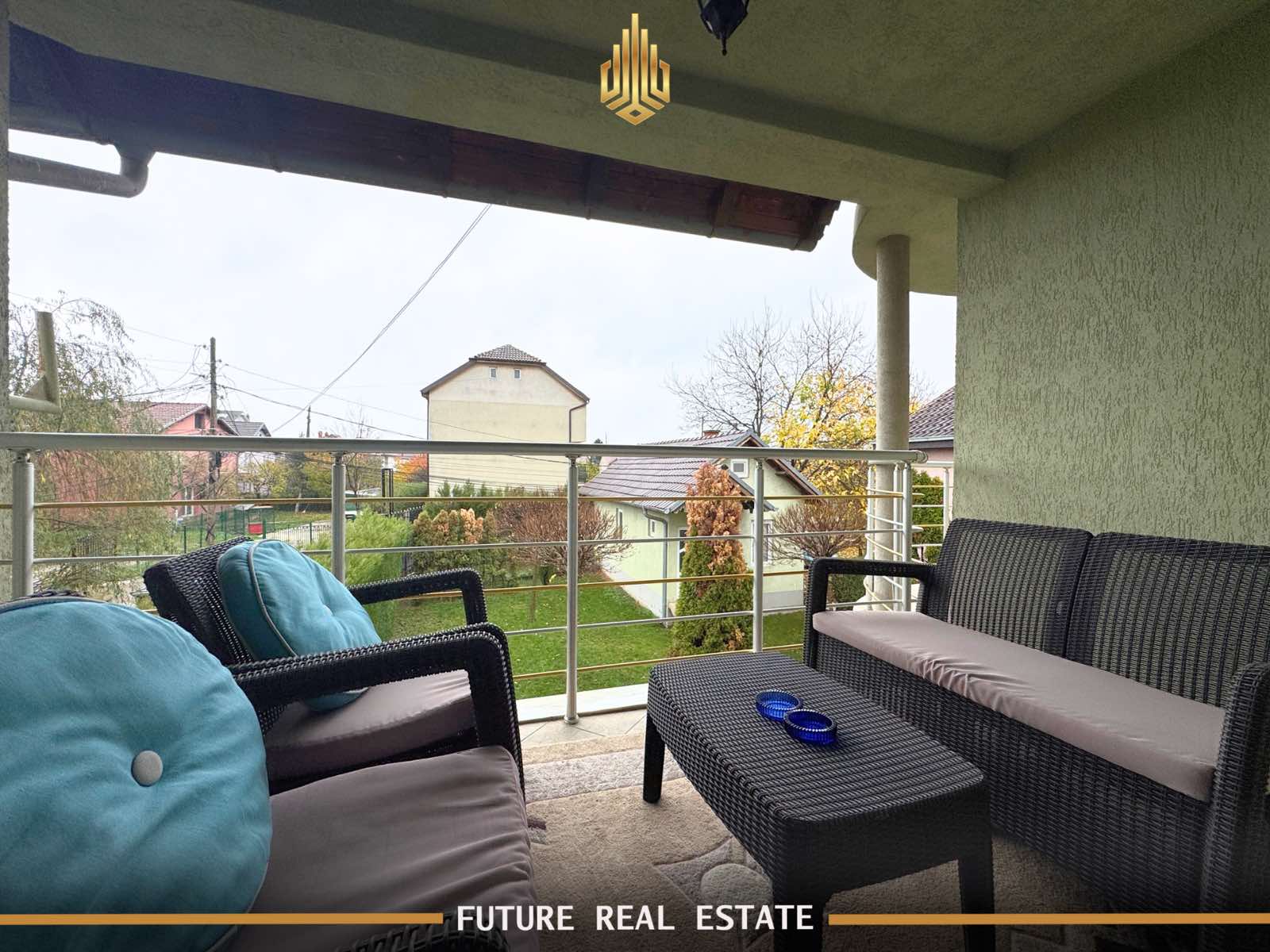 Casa in vendita – 6 camere da letto – Fushë Kosovë – Via tahir zemaj
