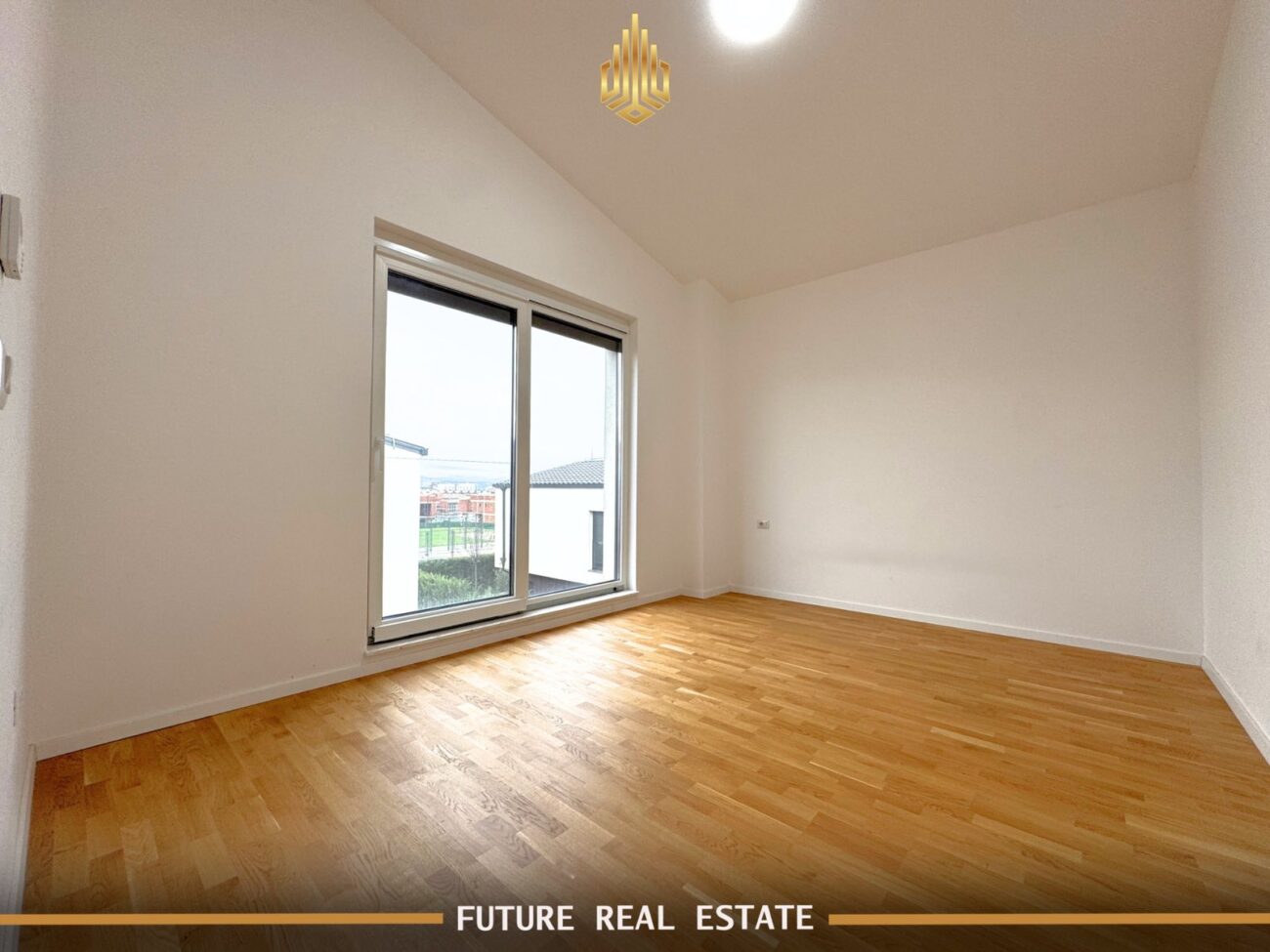 Casa in affitto – 3 camere da letto – Prishtinë – Veternik, quartiere priam