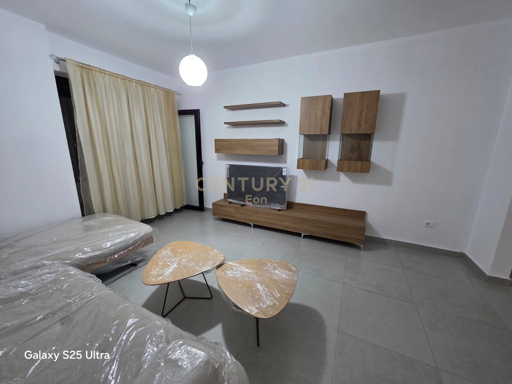 Appartamento jeper 2+1 in affitto a lagja nr.5, Durrës!