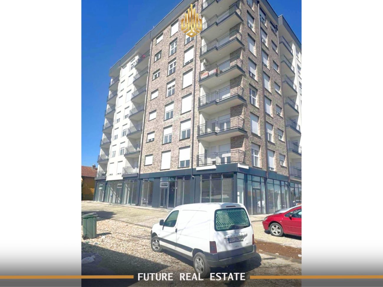 Local comercial en alquiler – Fushë Kosovë – Cerca de la oficina de correos principal
