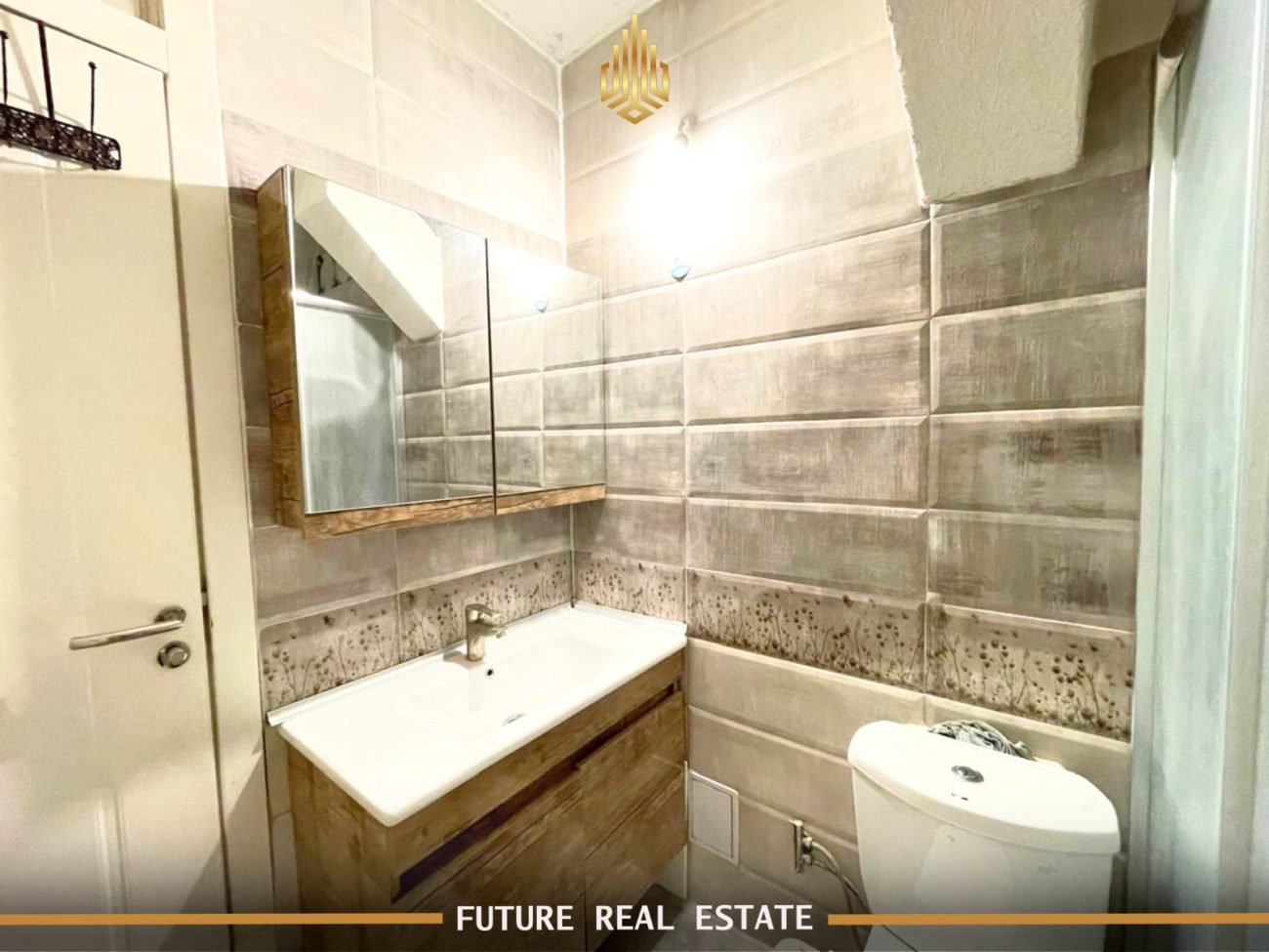 Appartement à vendre – 1 chambre – Pristina – Ulpiana – En face d'interex.