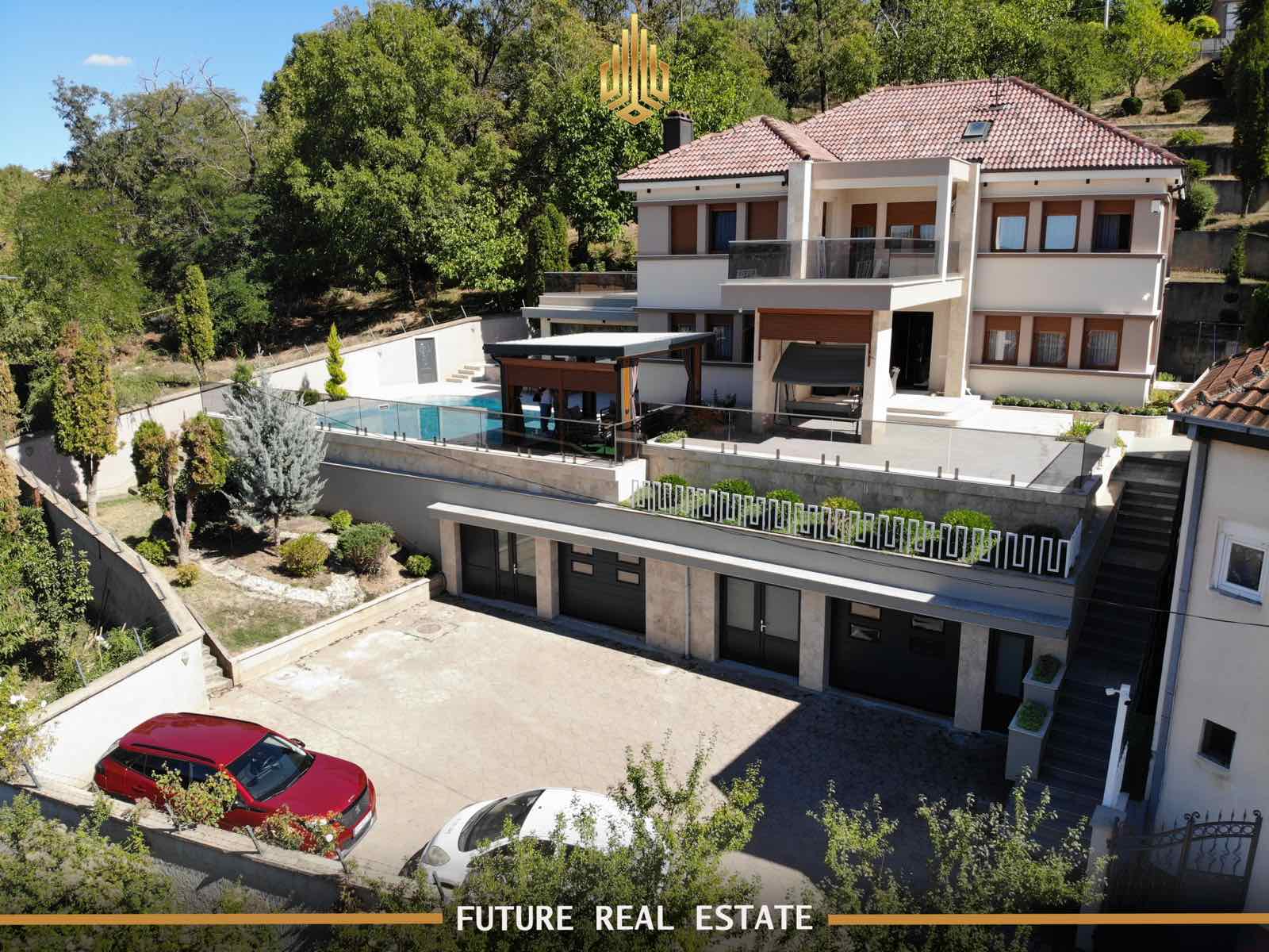 Maison à vendre – Exclusive – Prishtinë – Velani – Vue sur le centre-ville