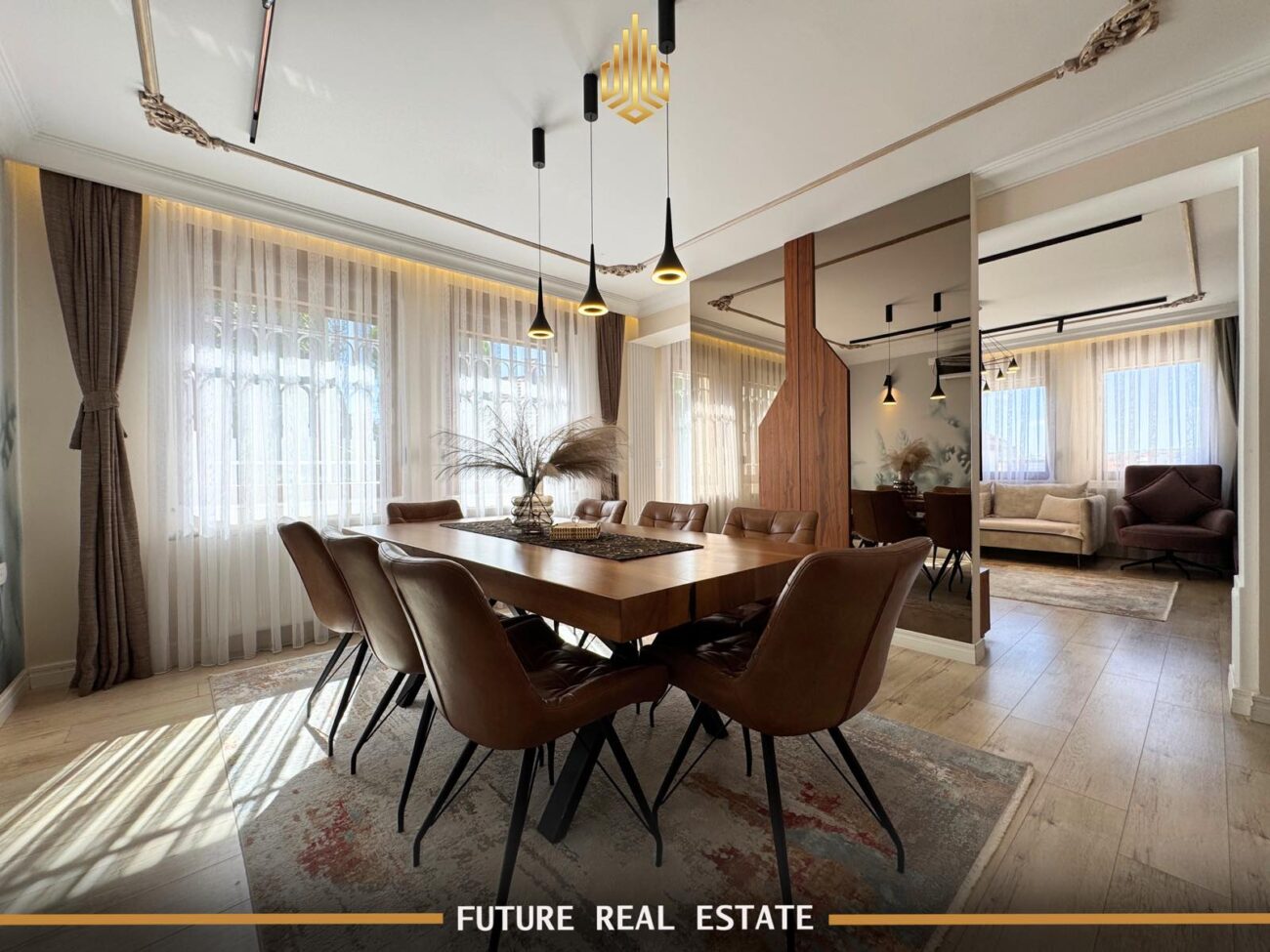 Maison à vendre – Exclusive – Prishtinë – Velani – Vue sur le centre-ville