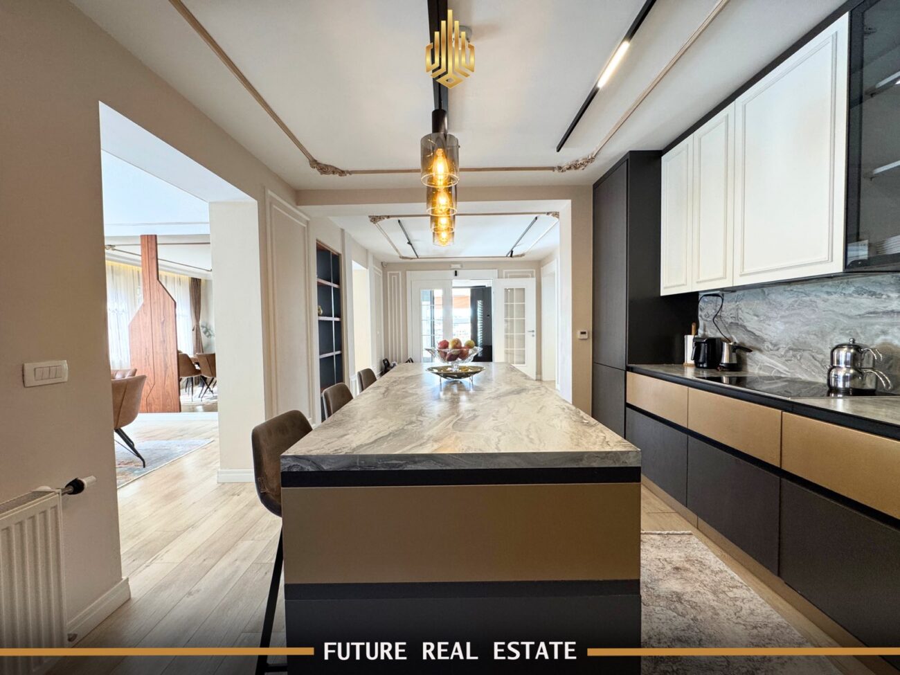 Maison à vendre – Exclusive – Prishtinë – Velani – Vue sur le centre-ville