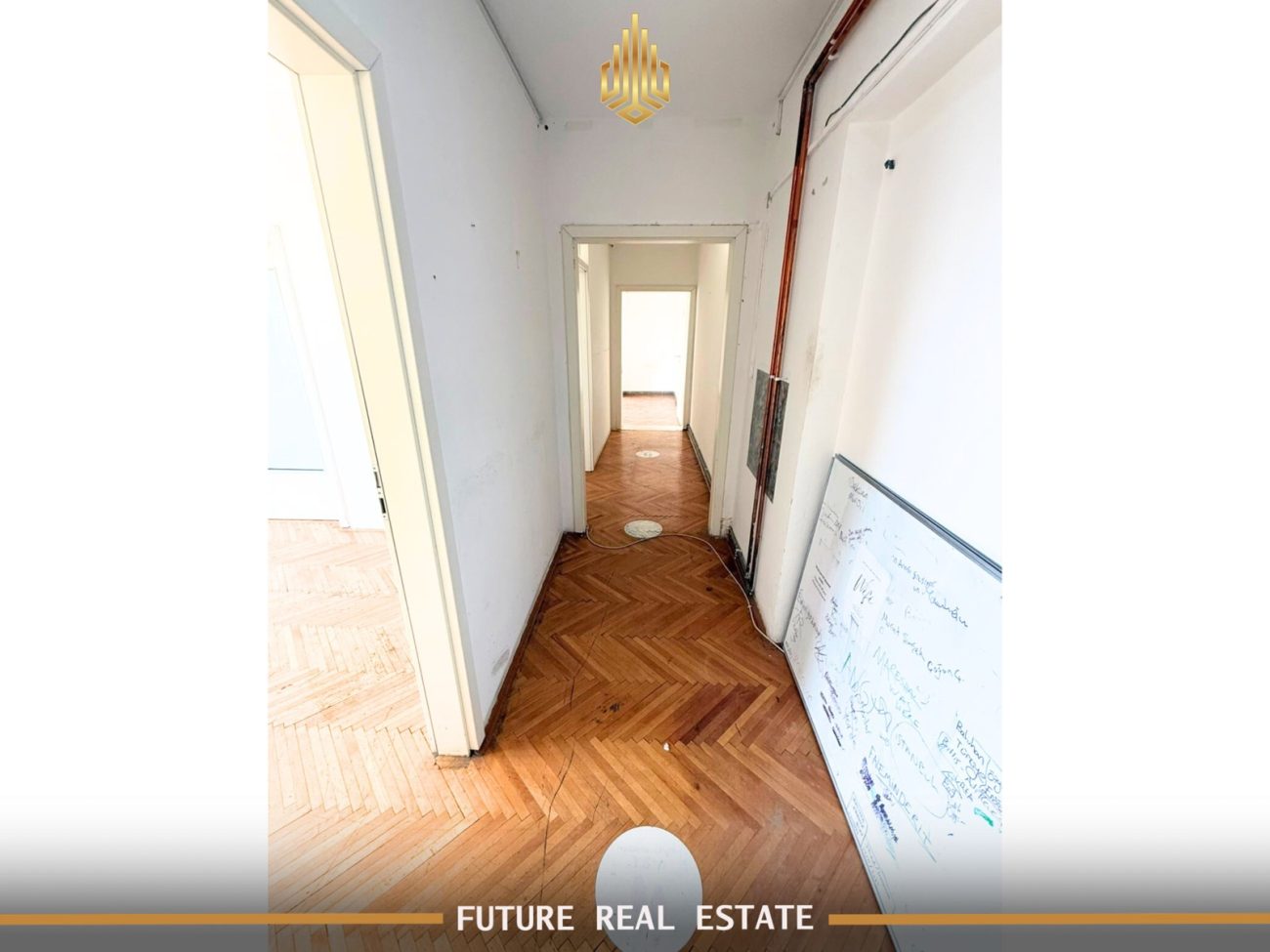 Escritório/apartamento para alugar – 3 espaços de trabalho – Pristina – Centro – Praça zahir pajaziti