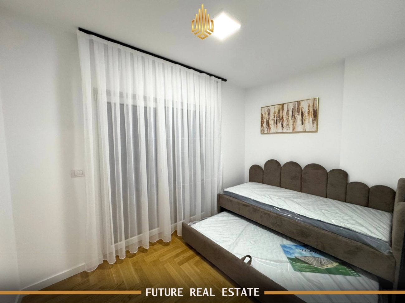 Apartamento en alquiler – 2 habitaciones – Pristina – Barrio muhaxherëve – Kulla roze