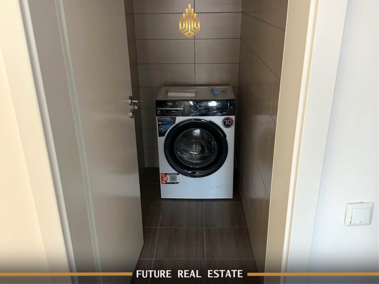 Apartamento en alquiler – 3 habitaciones – Prishtinë – Barrio spital – Calle Muharrem fejza, muratori