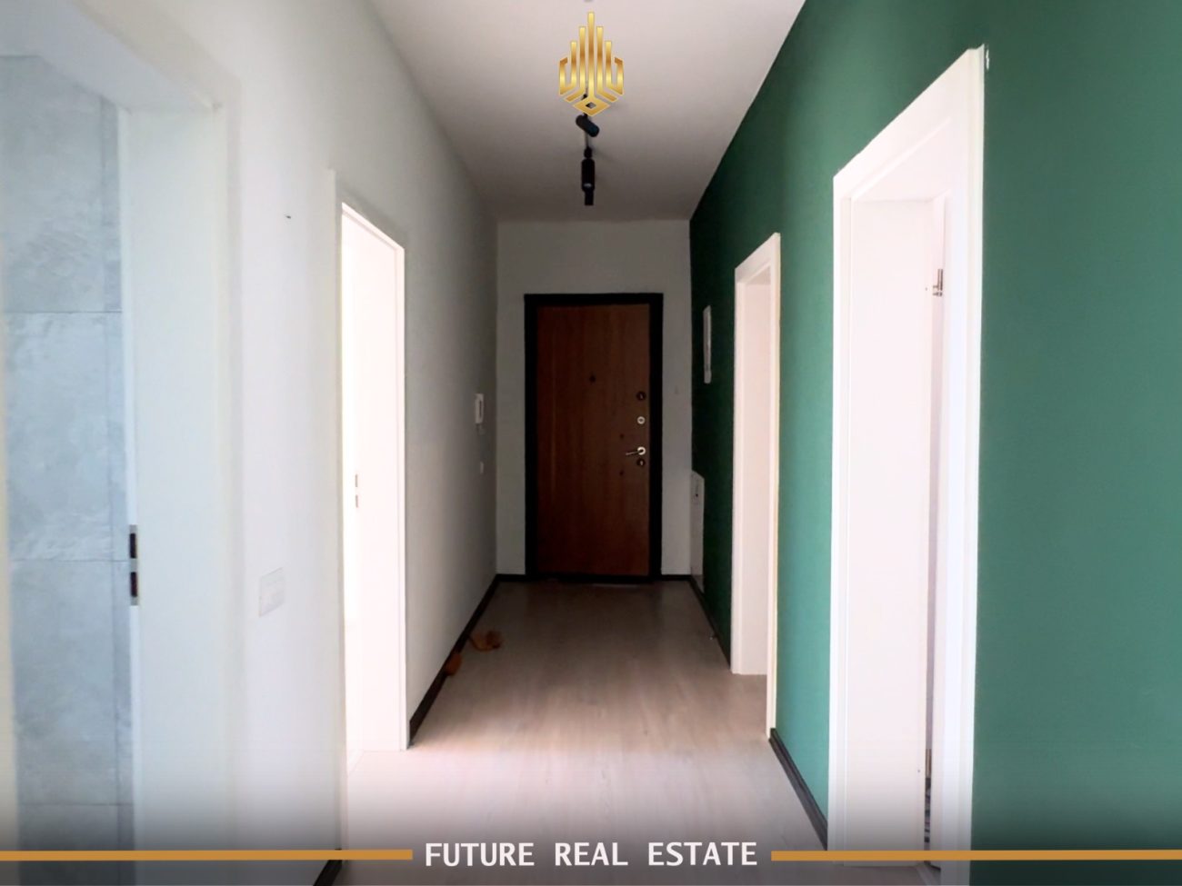 Penthouse en location – 3 chambres – Fushë Kosovë près du quartier eliza