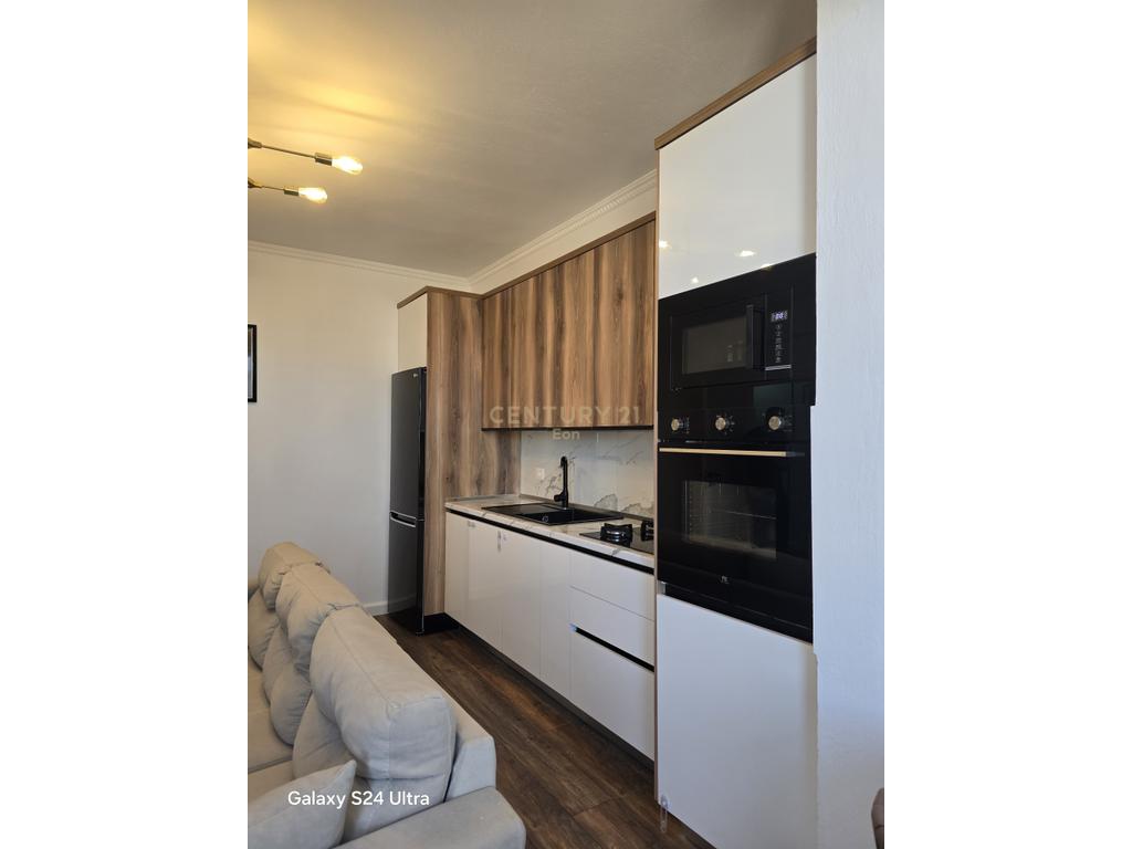 1+1 apartment for rent in downtown Durrës! (6)