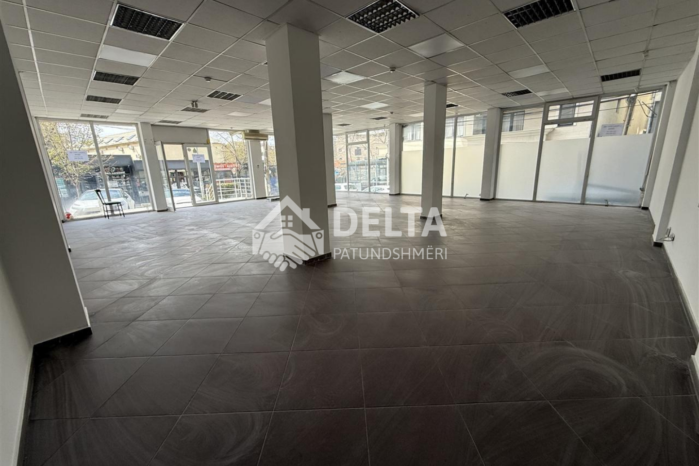 Commercial space for rent in muhaxherët neighborhood