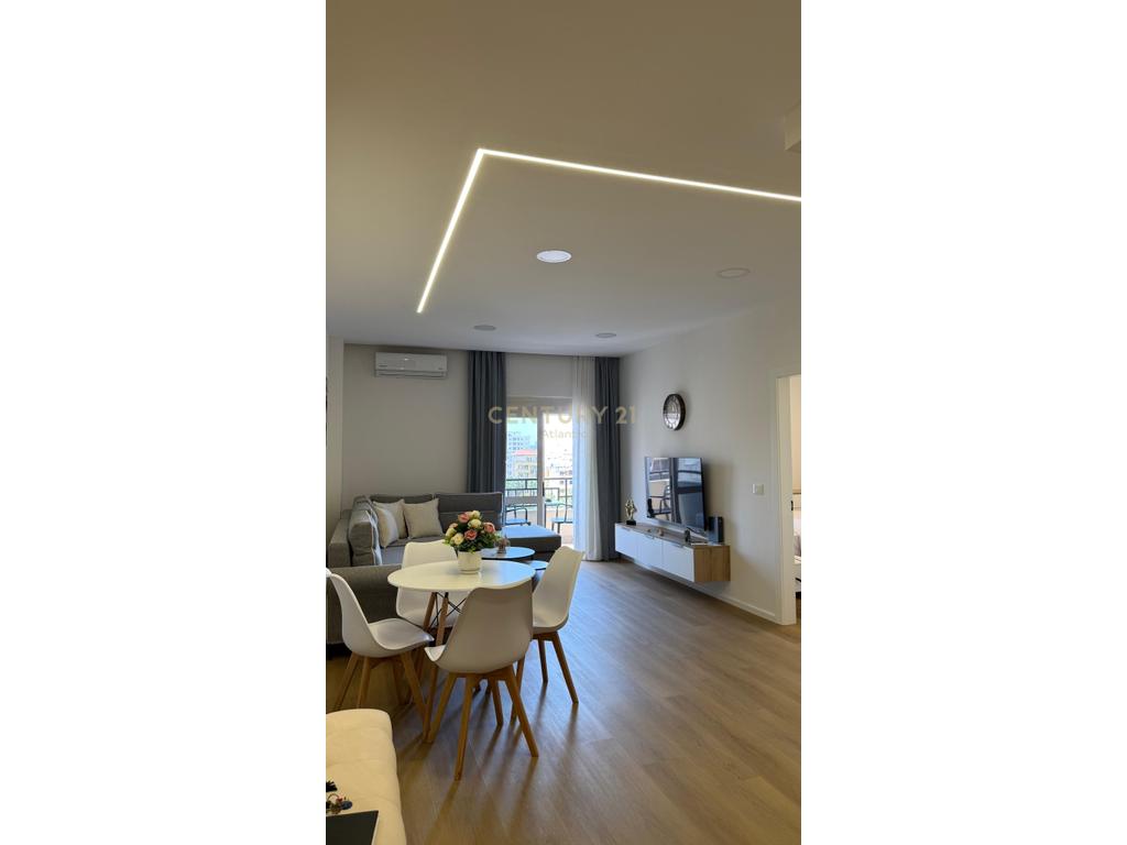 Appartement à louer 1+1 à plage iliria, durres!