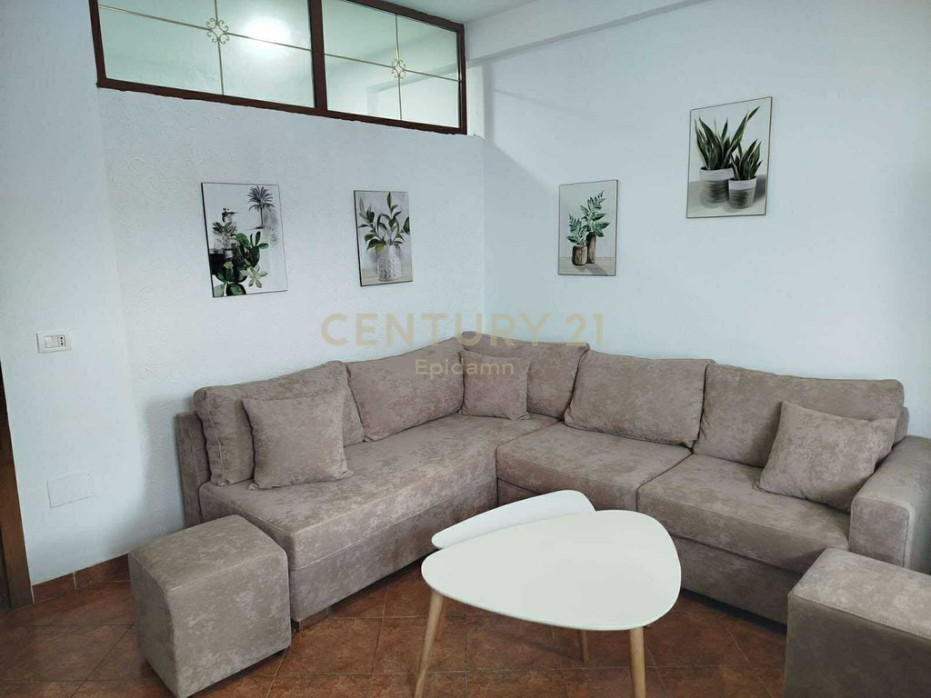 Appartement à louer 1+1 à plage iliria, durres!