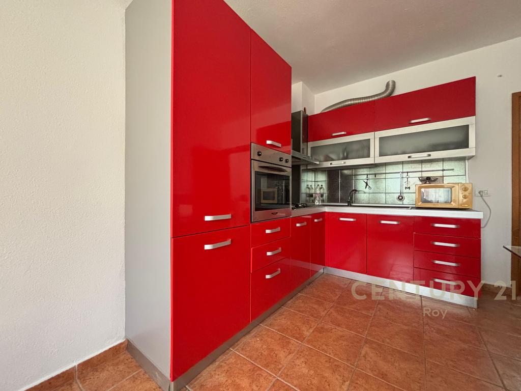 Appartement à louer 1+1 à plage iliria, durres!