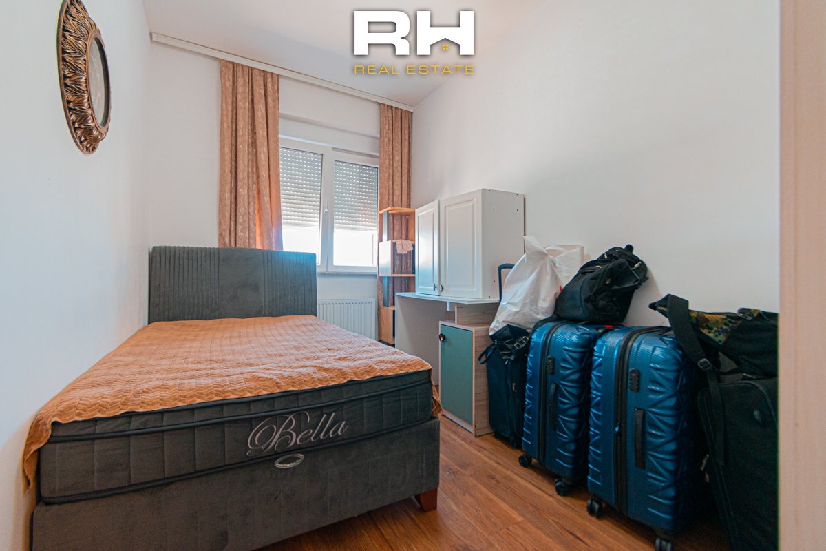 Banesë 105m² me #qira te Prishtina e Re (4)