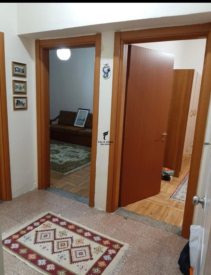 Shitet apartament 2+1 myslym shyri 268.000 euro