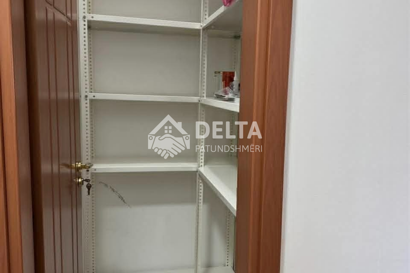Appartement à louer sur la rue b